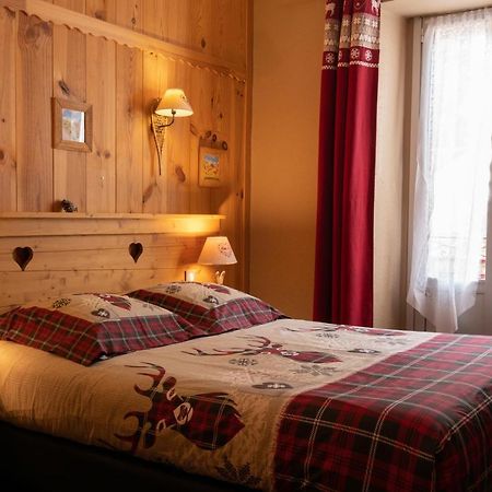 Hotel Quin Te Va Cauterets Esterno foto