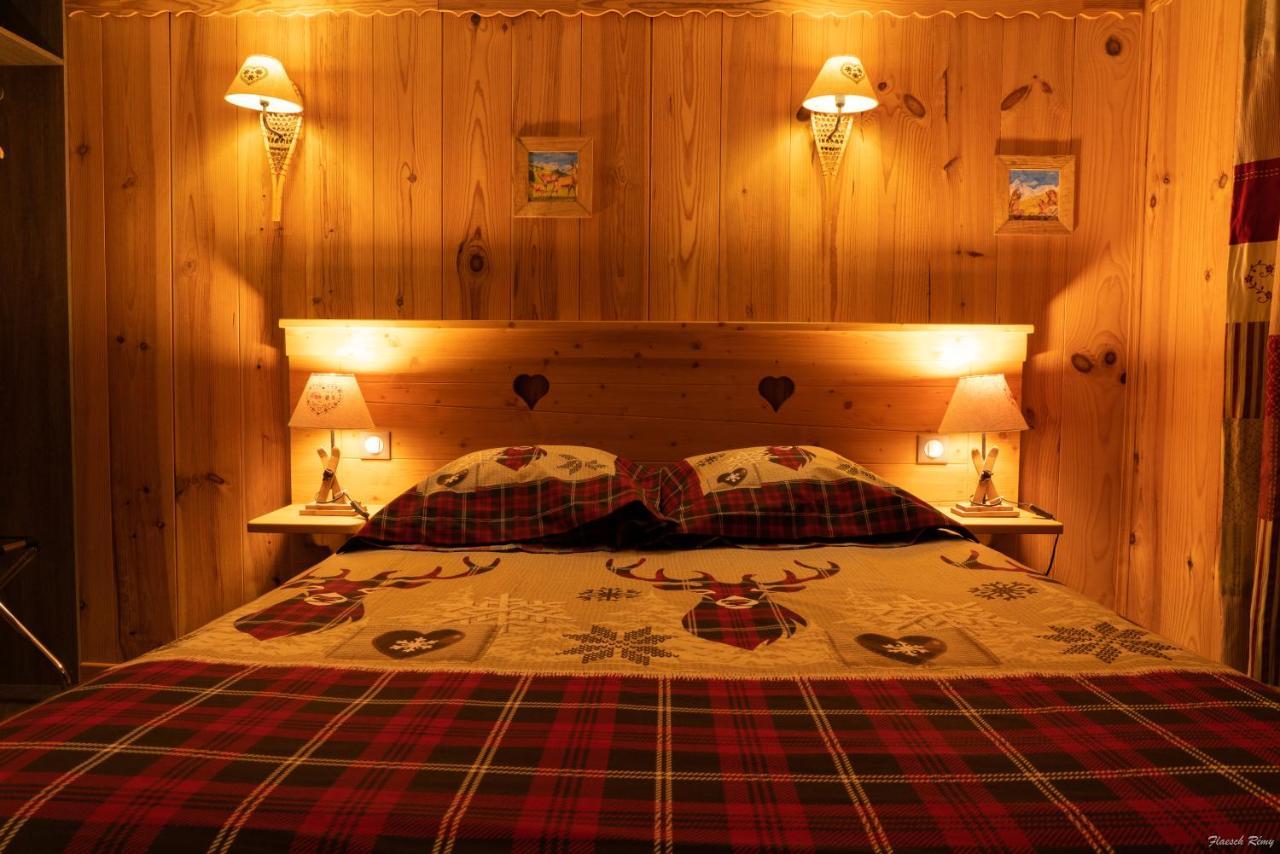 Hotel Quin Te Va Cauterets Esterno foto
