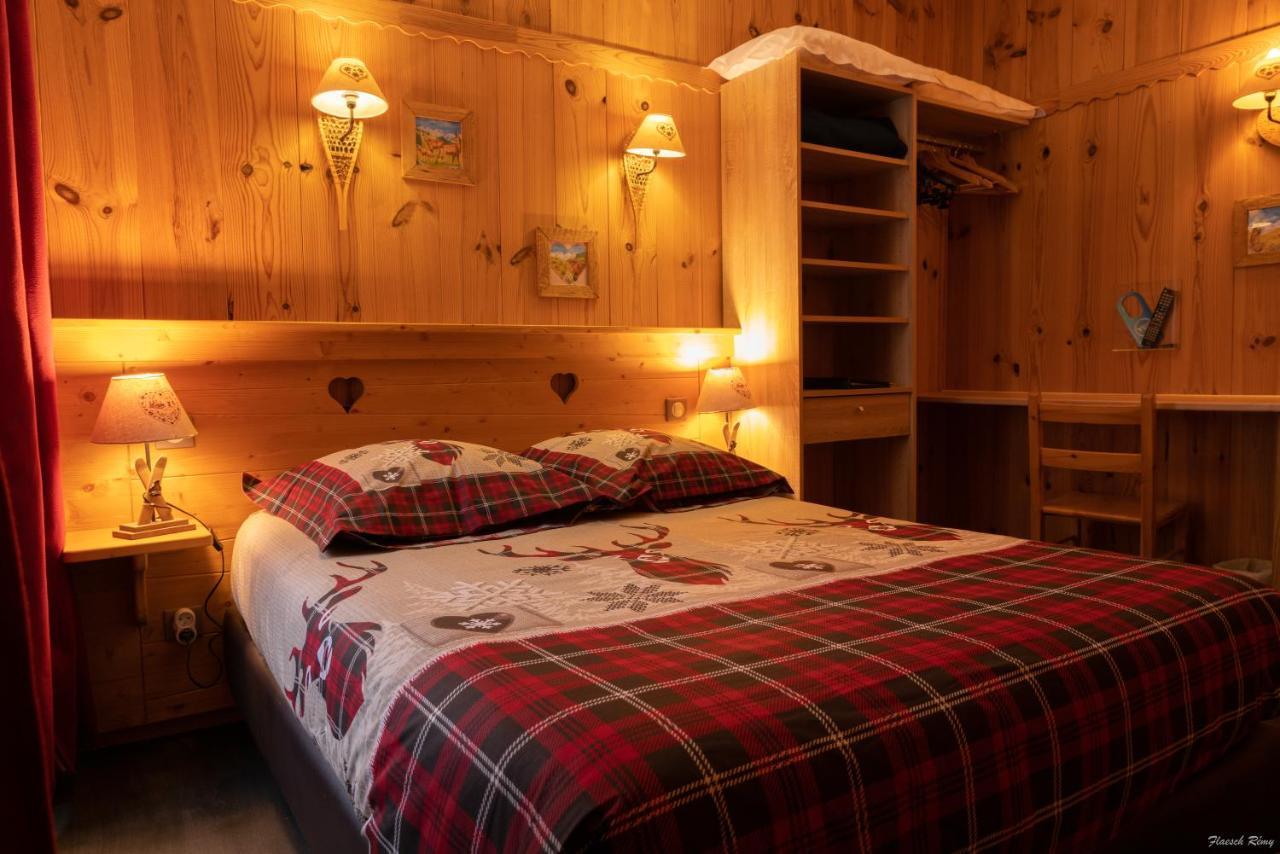 Hotel Quin Te Va Cauterets Esterno foto