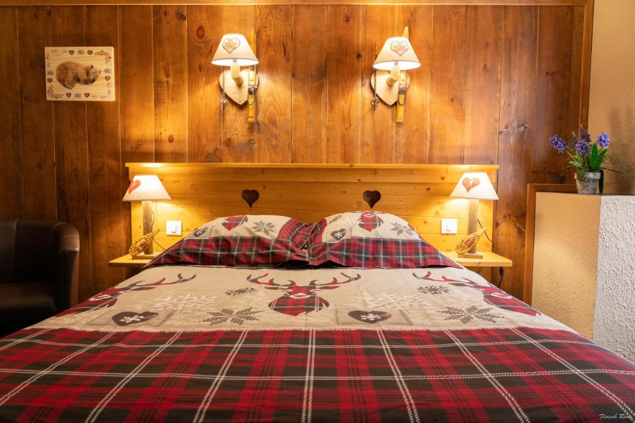 Hotel Quin Te Va Cauterets Esterno foto