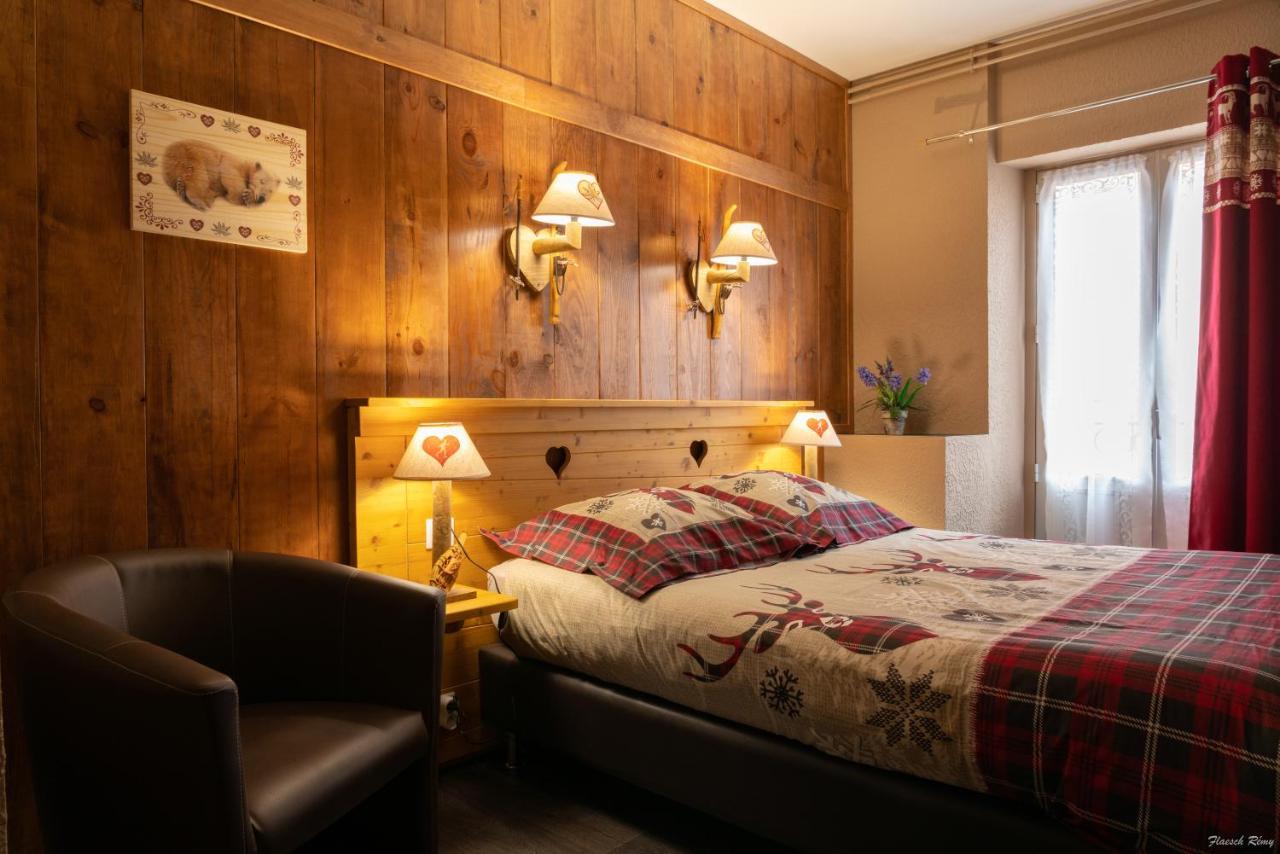 Hotel Quin Te Va Cauterets Esterno foto