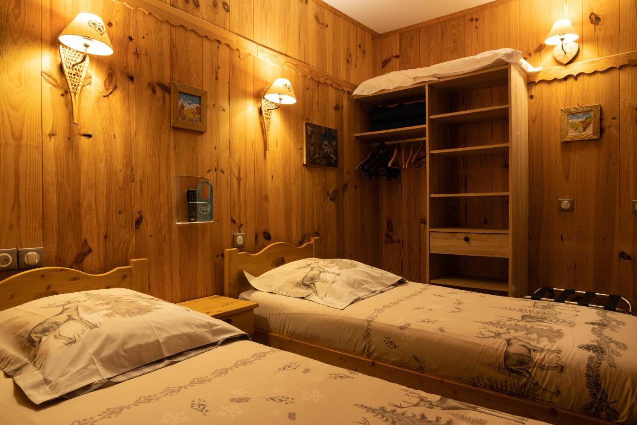 Hotel Quin Te Va Cauterets Esterno foto