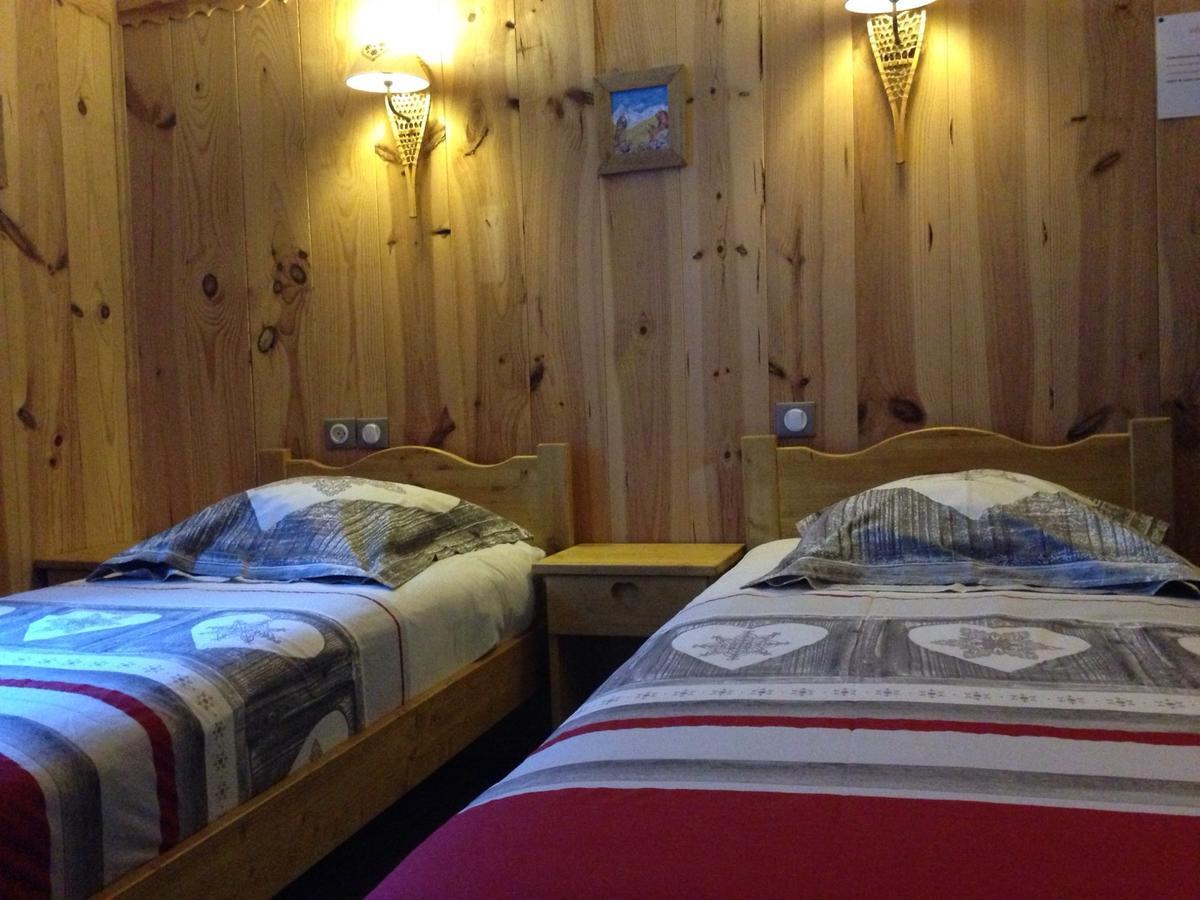 Hotel Quin Te Va Cauterets Esterno foto